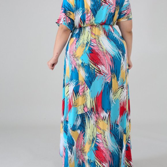 Plus Size Color Streaks Maxi Set - Picture 4 of 5